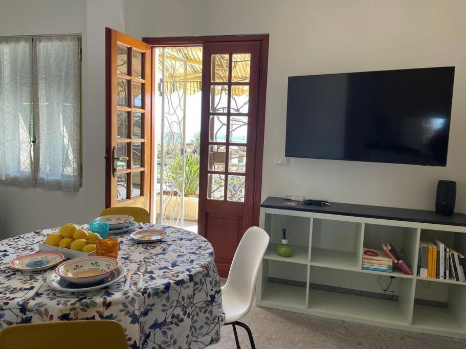 Casa Visconti, Bordighera, Vista Mare Esterno foto